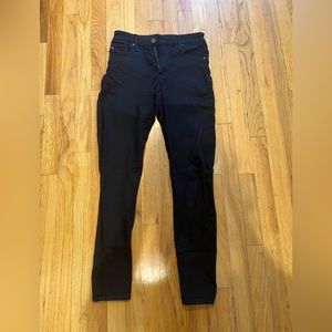 AG Farrah High Rise Skinny Ankle Jean in black size 27R